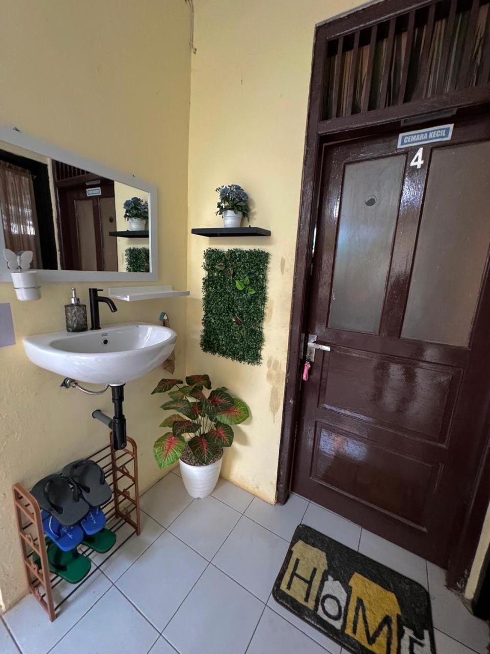 Ardian House Jepara Quarto foto